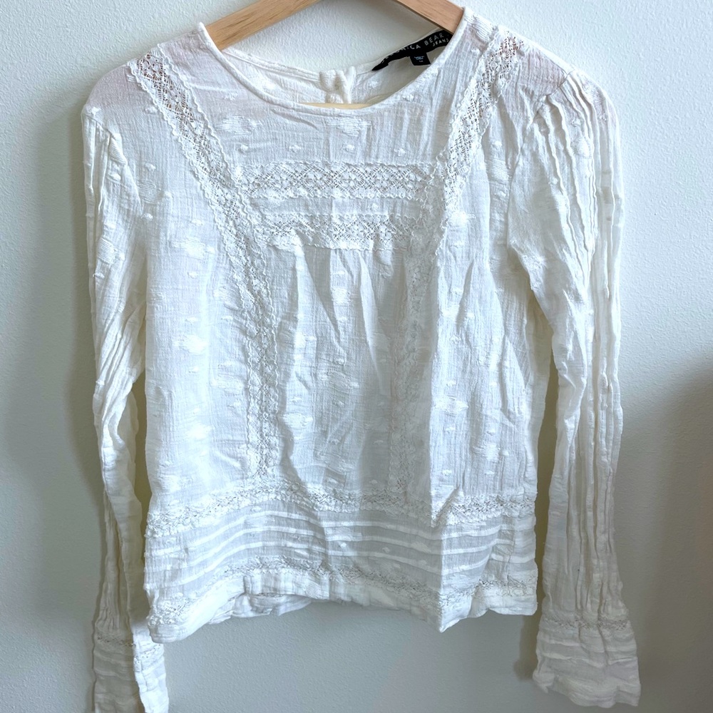 Chic Veronica Beard top!